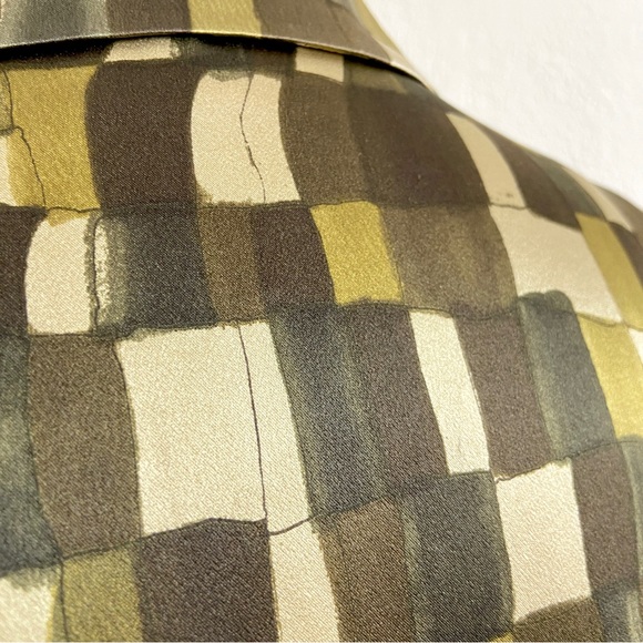 Vintage Escada Green Silk Abstract Moss Green Blouse - Picture 9 of 11